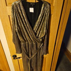 Lane Bryant Metallic Black and Gold Pleated Jumpsuit - Size: 18/20